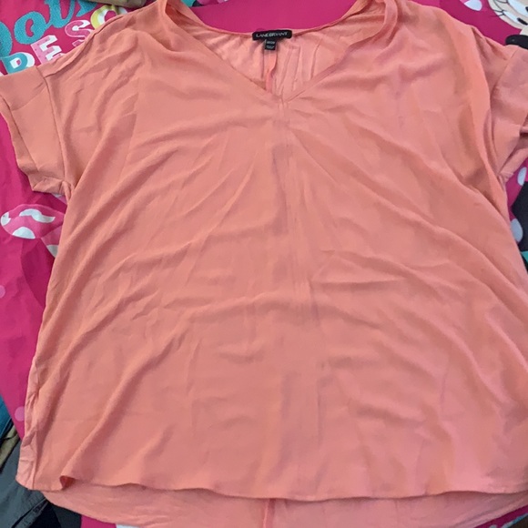 Coral/peachy shirt - Picture 2 of 4